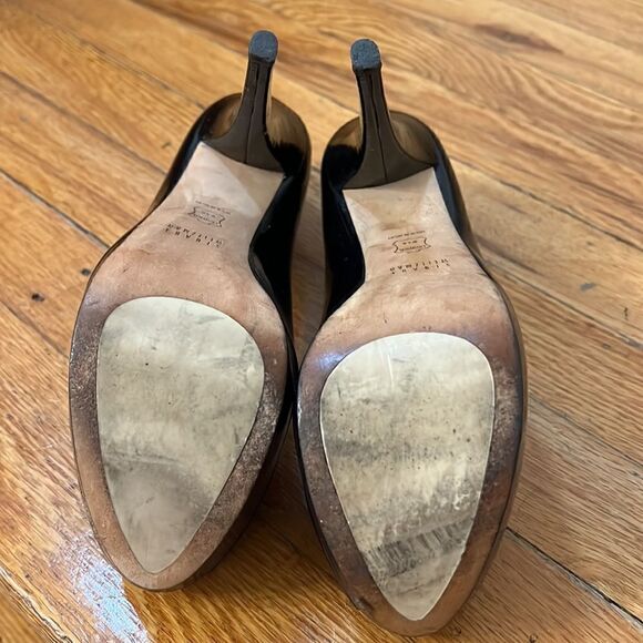 Stuart Weitzman Black Patent Leather Platform Peep Toe Pumps Size 7M - Picture 9 of 11